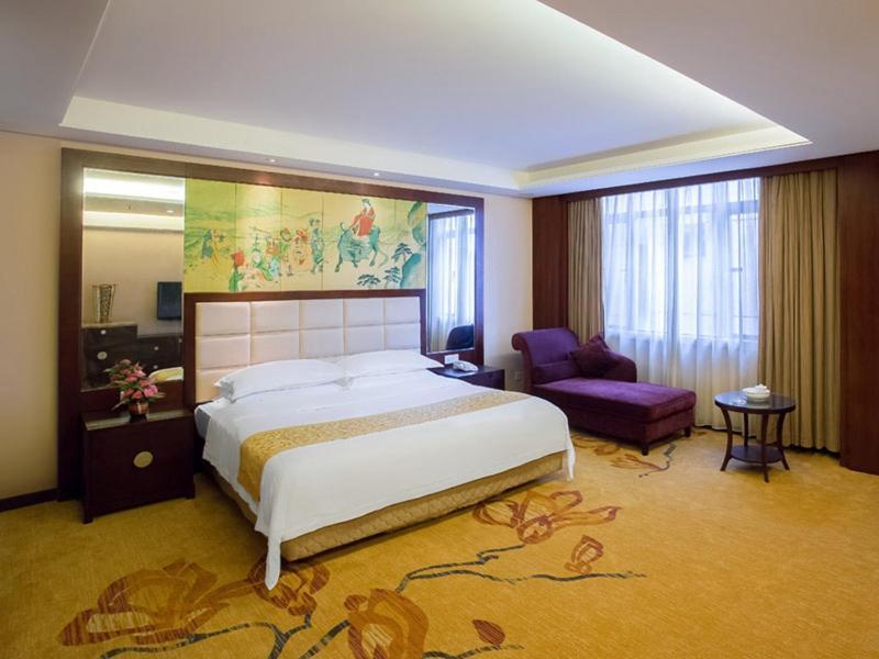 Vienna Hotel Lufeng Peopole Road Dış mekan fotoğraf