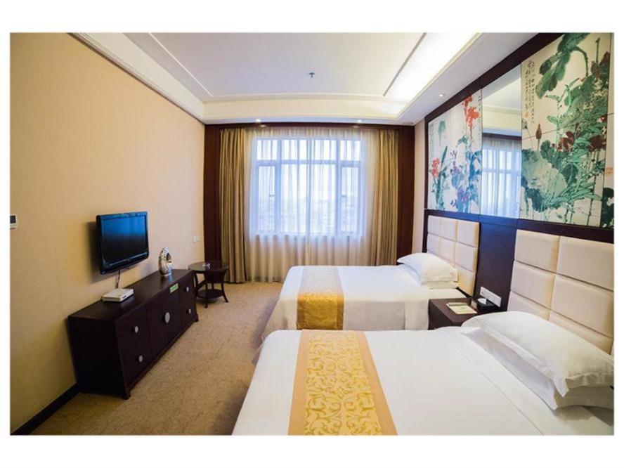 Vienna Hotel Lufeng Peopole Road Dış mekan fotoğraf